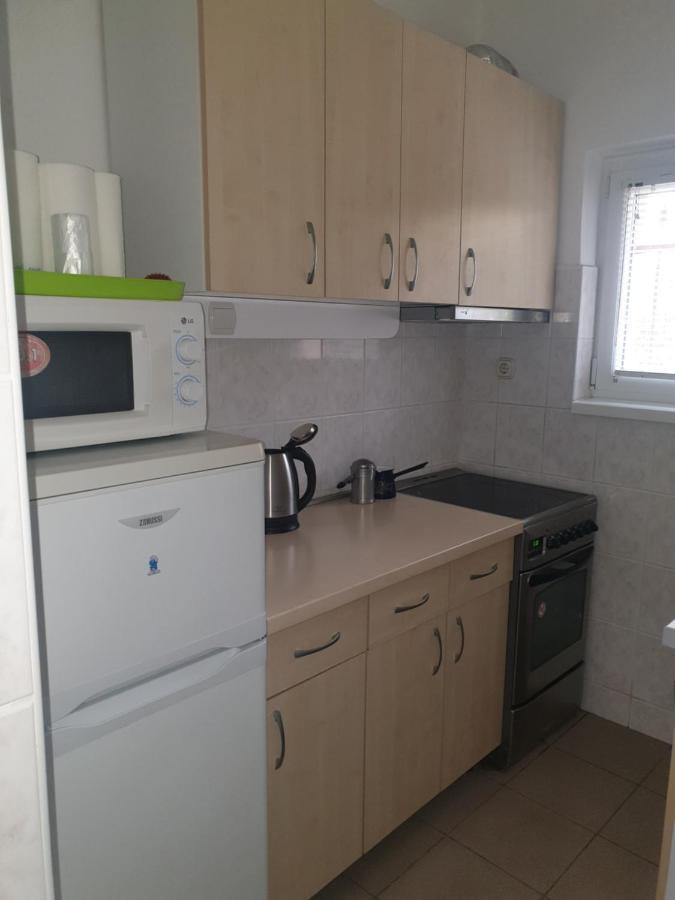 Zseki Apartman Hajdúszoboszló Buitenkant foto