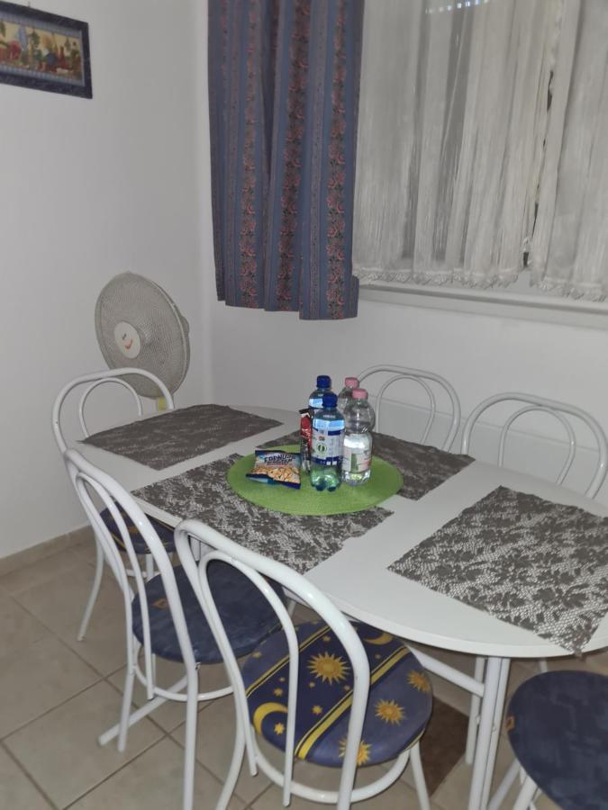 Zseki Apartman Hajdúszoboszló Buitenkant foto