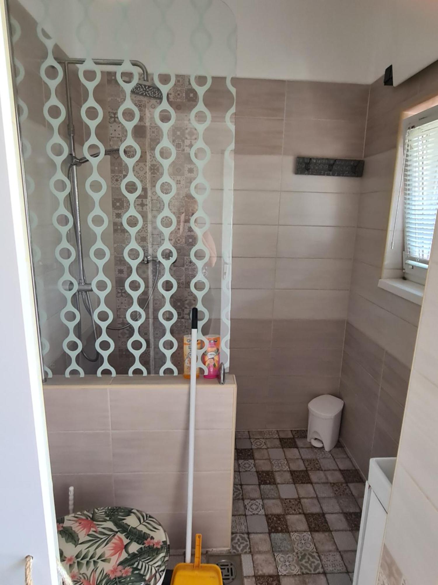 Zseki Apartman Hajdúszoboszló Buitenkant foto